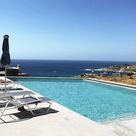 Modern With 2 Apartments, A Swimming Pool And Sea View, In The Area Of * Κούνδουρος