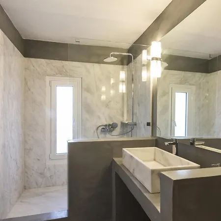 Modern With 2 Apartments, A Swimming Pool And Sea View, In The Area Of Σπίτι διακοπών *