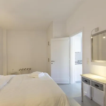 Modern With 2 Apartments, A Swimming Pool And Sea View, In The Area Of Dom wakacyjny